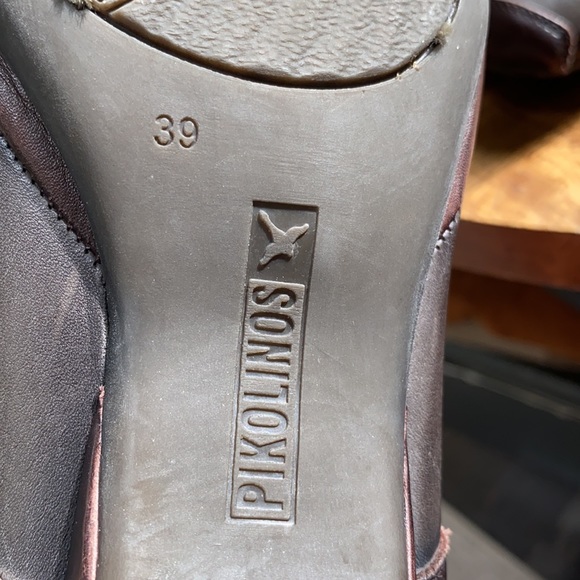 Pikolinos Pleated Mary Jane - EUC 39 - NWOT - Picture 6 of 13